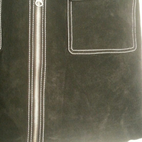 Genuine suede patch pocket 70s style skirt - Picture 3 of 3